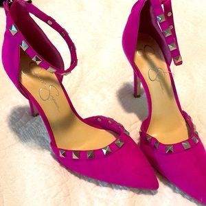 JESSICA SIMPSON MAGENTA VELVET STUDDED HEELS